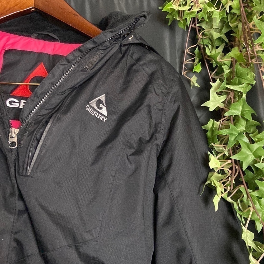 Gerry Black Jacket Removable Hood - Picture 2 of 13